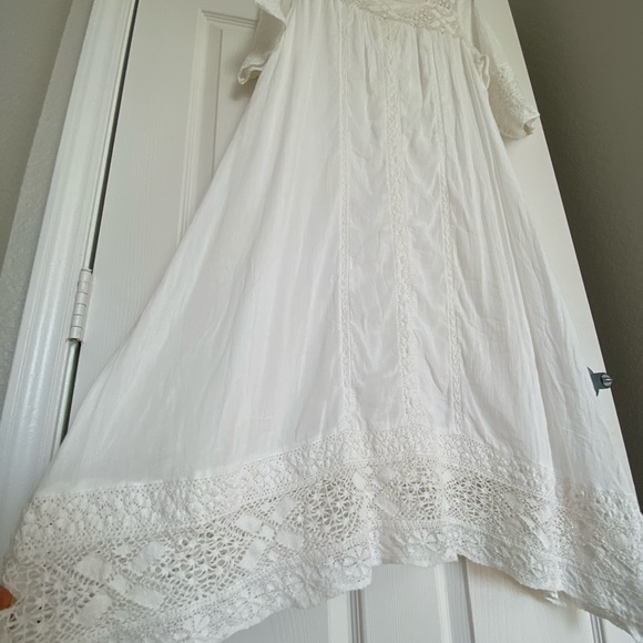 ❌SOLD ❌Spell Sunday Feels Lace Maxi Dress♥️ - Picture 7 of 10